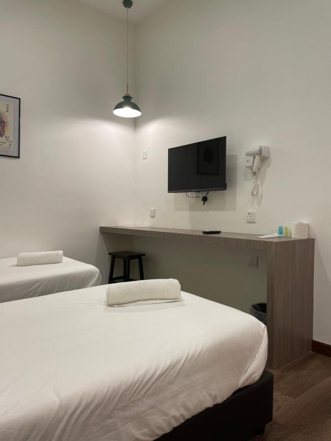Benutten 99 Hotel Kampong Parit Tengah Buitenkant foto