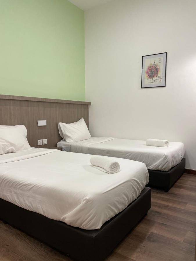Benutten 99 Hotel Kampong Parit Tengah Buitenkant foto